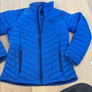 Mountain Hardwear Vibrant Blue Puffer Jacket